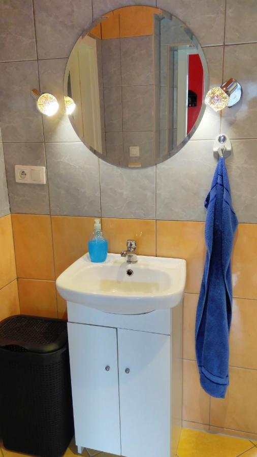Prazdninovy Byt Arin Apartment Jachymov Exterior photo